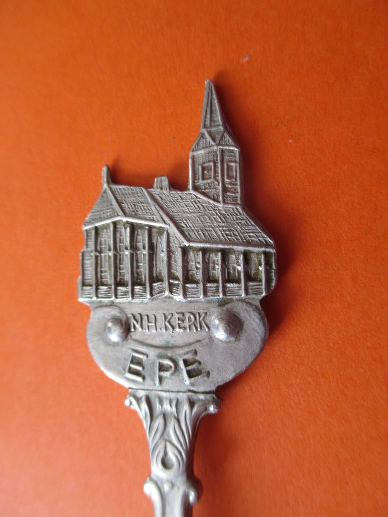 Lepeltje N.H. Epe, Verzenden, Zo goed als nieuw