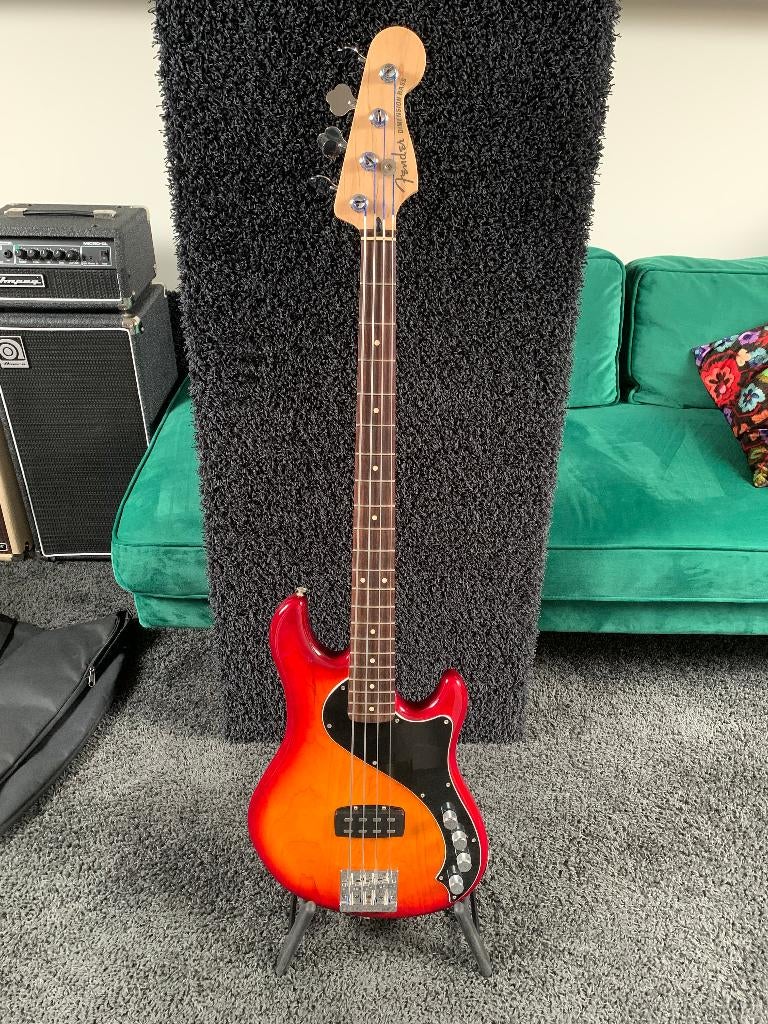 Fender Dimension Bass Deluxe IV Aged Cherry Sunburst Ash, Muziek en Instrumenten, Ophalen of Verzenden, Zo goed als nieuw