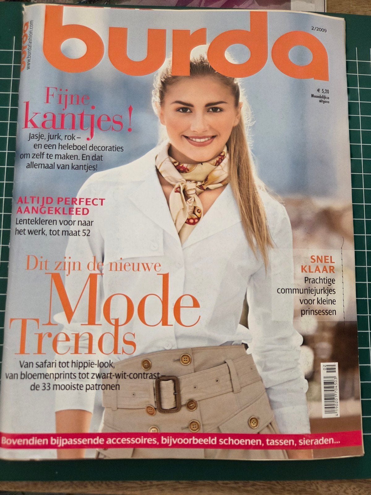 Burda Mode Tijdschrift 2/2009 - Patronen voor Lente Trends, Vrouw, Overige typen, Gebruikt, Burda