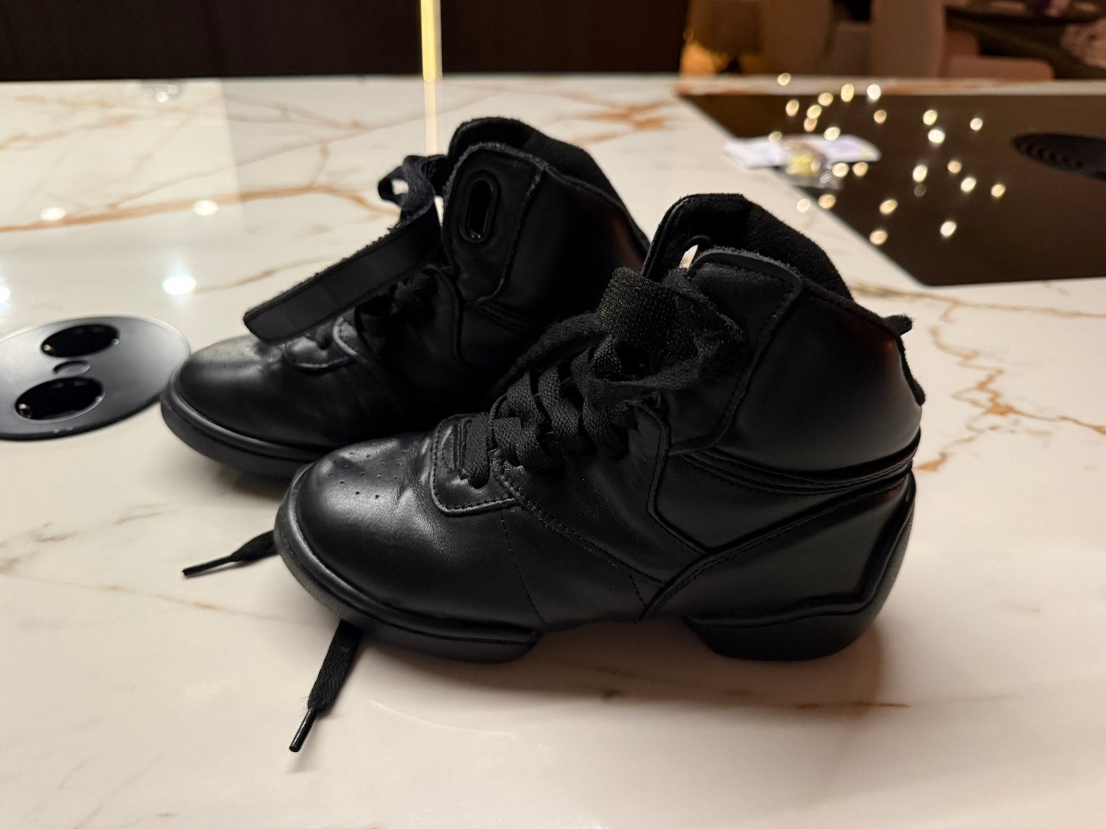 Mooie papillon dansschoenen maat 34 aangeboden!, Ophalen, Zo goed als nieuw, Schoenen