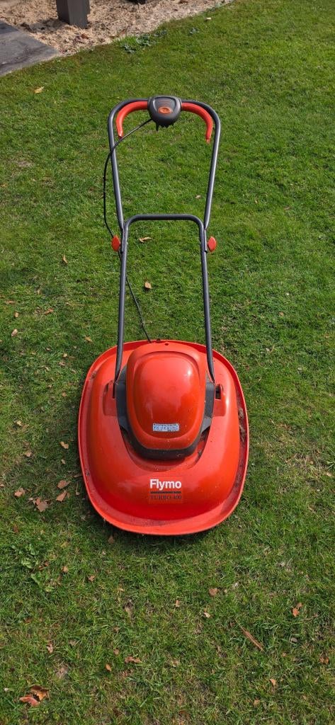 Flymo Turbo 400 zweefmaaier – werkt goed – 40 cm / 1500W, Tuin en Terras, Grasmaaiers, Ophalen, Gebruikt, Elektrische grasmaaier