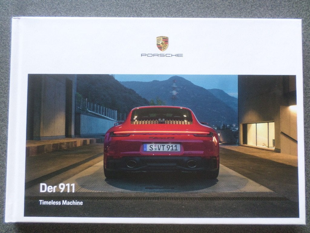 Porsche 911 992 & GTS 2021 Boek, Ophalen of Verzenden, Zo goed als nieuw, Porsche