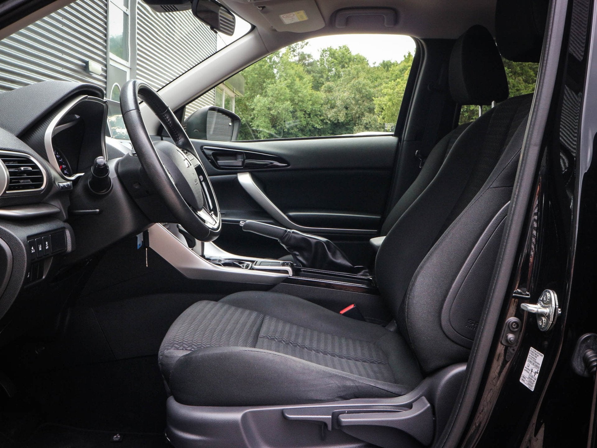 Mitsubishi Eclipse Cross 1.5 DI-T Pure Clima | Cruise | Navi, Auto's, Mitsubishi, 4 cilinders, 1435 kg, Zwart, Origineel Nederlands