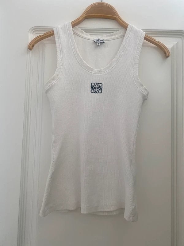 Loewe Anagram Tanktop Wit Maat S, Kleding | Dames, Wit, Ophalen of Verzenden, Zo goed als nieuw, Maat 36 (S)