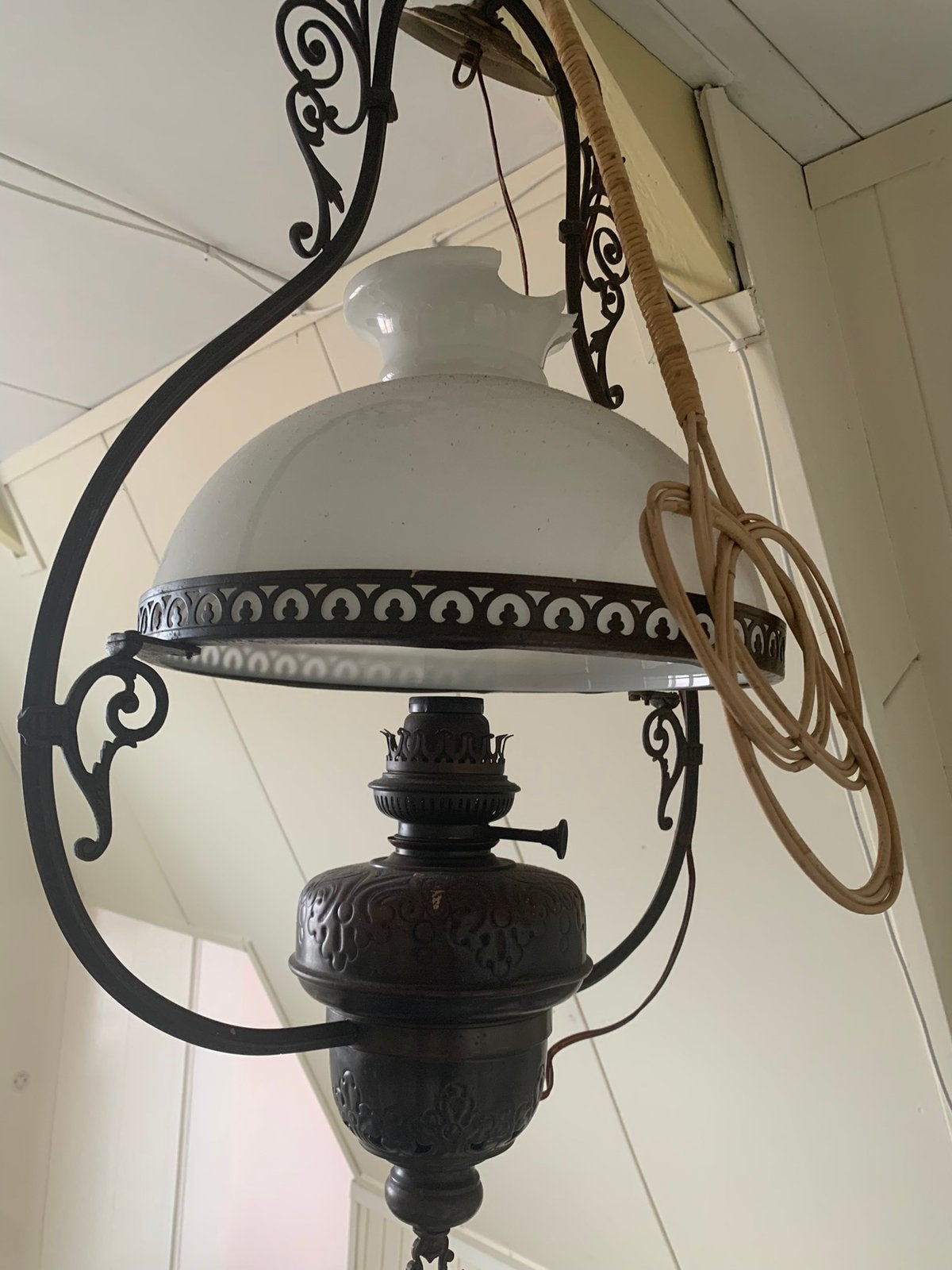 Antieke lamp, Ophalen
