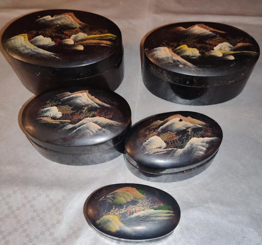 Set van 5 Chinese lakdoosjes vintage ovaal zwart, Ophalen