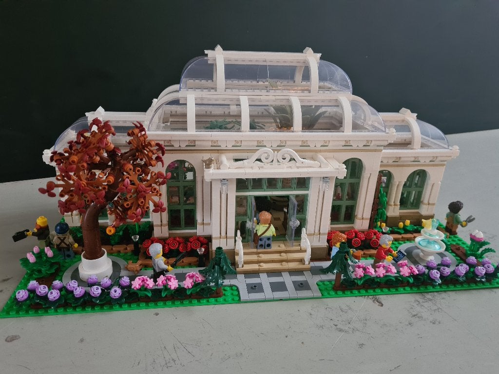 Te huur: Lego Botanical Garden 21353, Gebruikt, Lego, Inclusief instructies, Ophalen of Verzenden