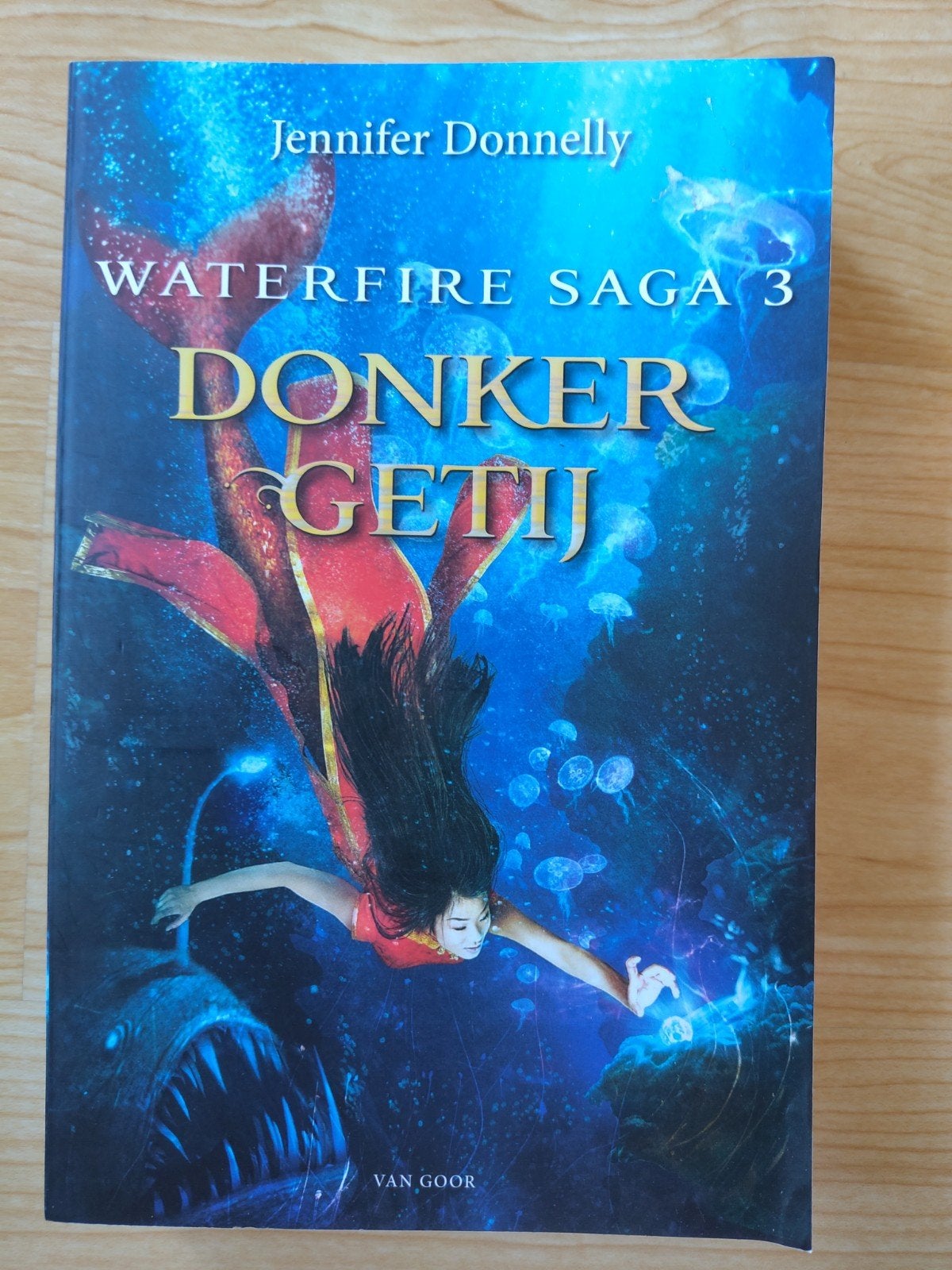 Waterfire Saga 3: Donker getij - Jennifer Donnelly, Ophalen of Verzenden, Gelezen, Jennifer Donnelly