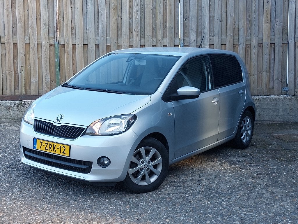 Skoda Citigo 1.0 60pk Greentech 5Deurs Airco lmv, Auto's, Voorwielaandrijving, Dealer onderhouden, Stof, 840 kg