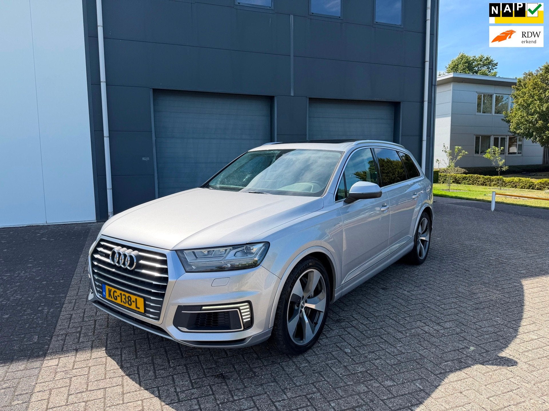 Audi Q7 3.0 TDI e-tron quattro Premium 2016 Automaat/Pano/, Auto's, Automaat, Gebruikt, Euro 6, 259 pk