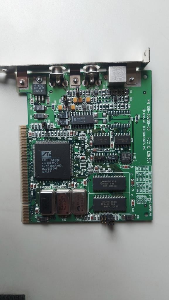 ATI PCI Videokaart met Composiet en S-Video uitgangen, Computers en Software, Videokaarten, Tv-Out, Gebruikt, AMD, Overige soorten
