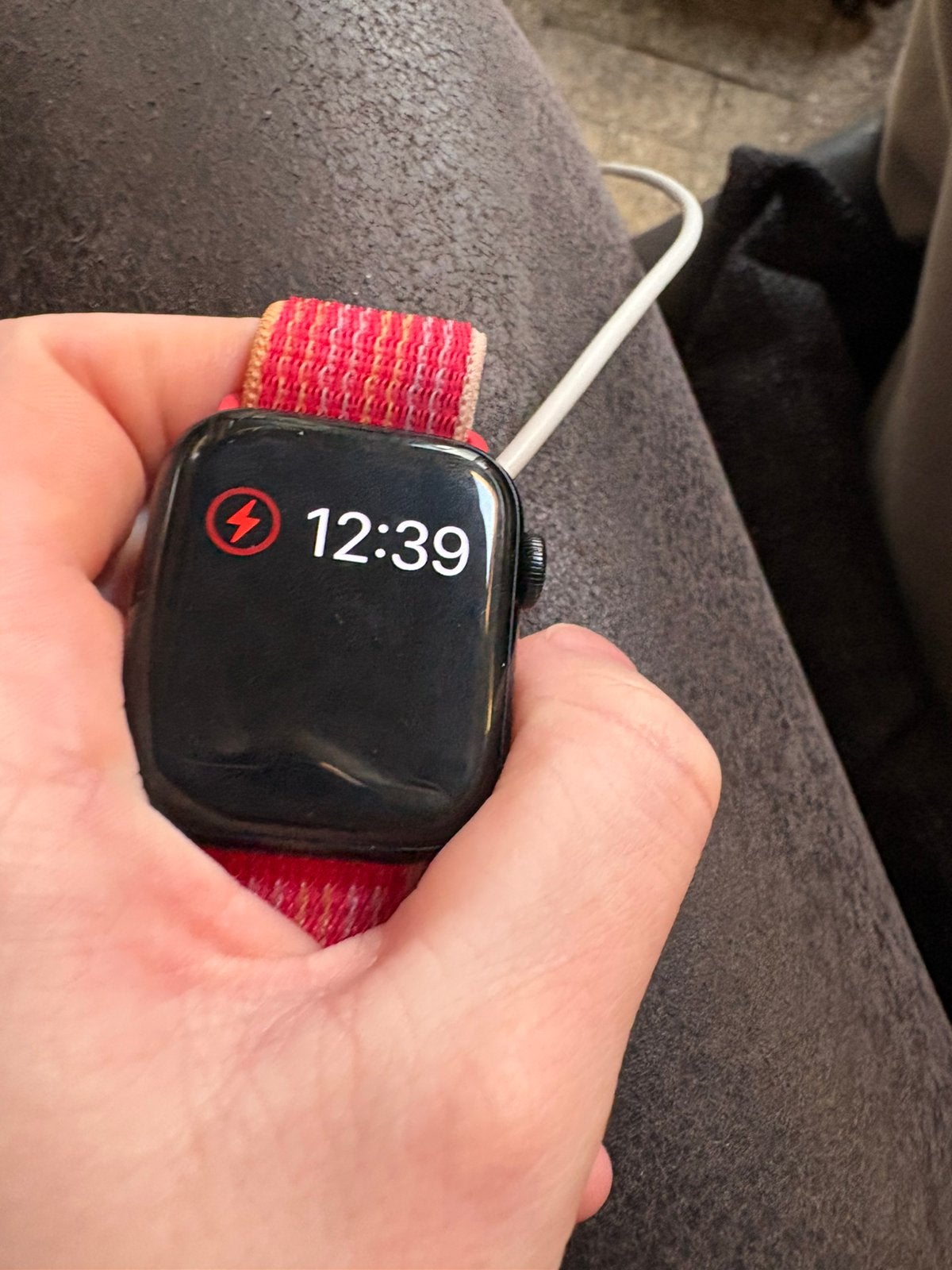 Apple watch SE 40 mm, Sieraden, Tassen en Uiterlijk, Smartwatches, Gebruikt, iOS, Zwart, Ophalen of Verzenden