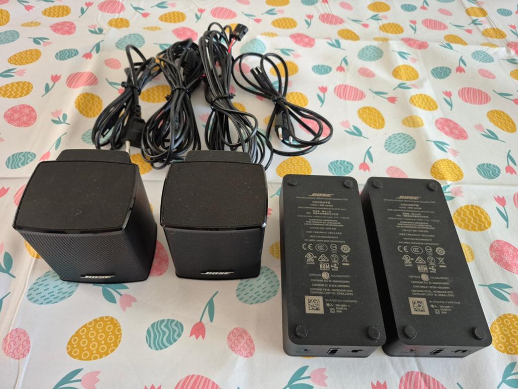 Bose Virtually Invisible Surround Speakers 300, Ophalen, Zo goed als nieuw, 60 tot 120 watt, Surroundset zonder subwoofer