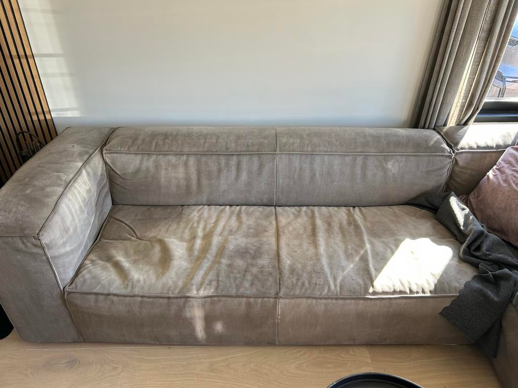 Zandkleurige hoekzitbank van geschuurd leer, Huis en Inrichting, Ophalen, Gebruikt, Hoekbank, 300 cm of meer