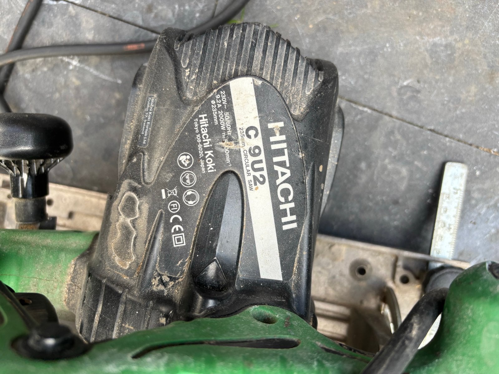Foto 3 van Hitachi C 9U2 Cirkelzaag - Krachtige Zaagmachine