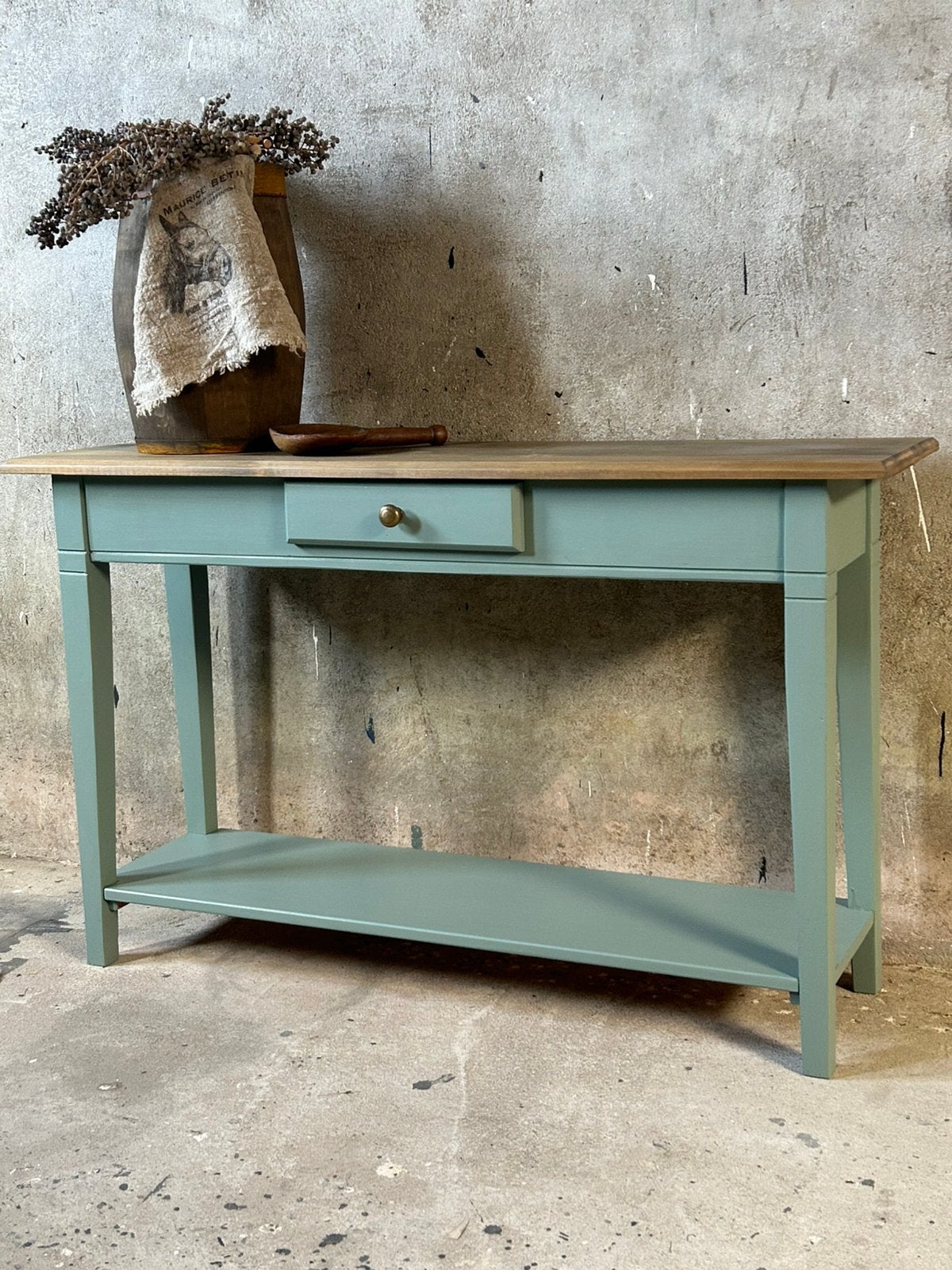 Prachtige oud groene sidetable, Huis en Inrichting, Ophalen, 100 tot 150 cm, Zo goed als nieuw, 25 tot 50 cm