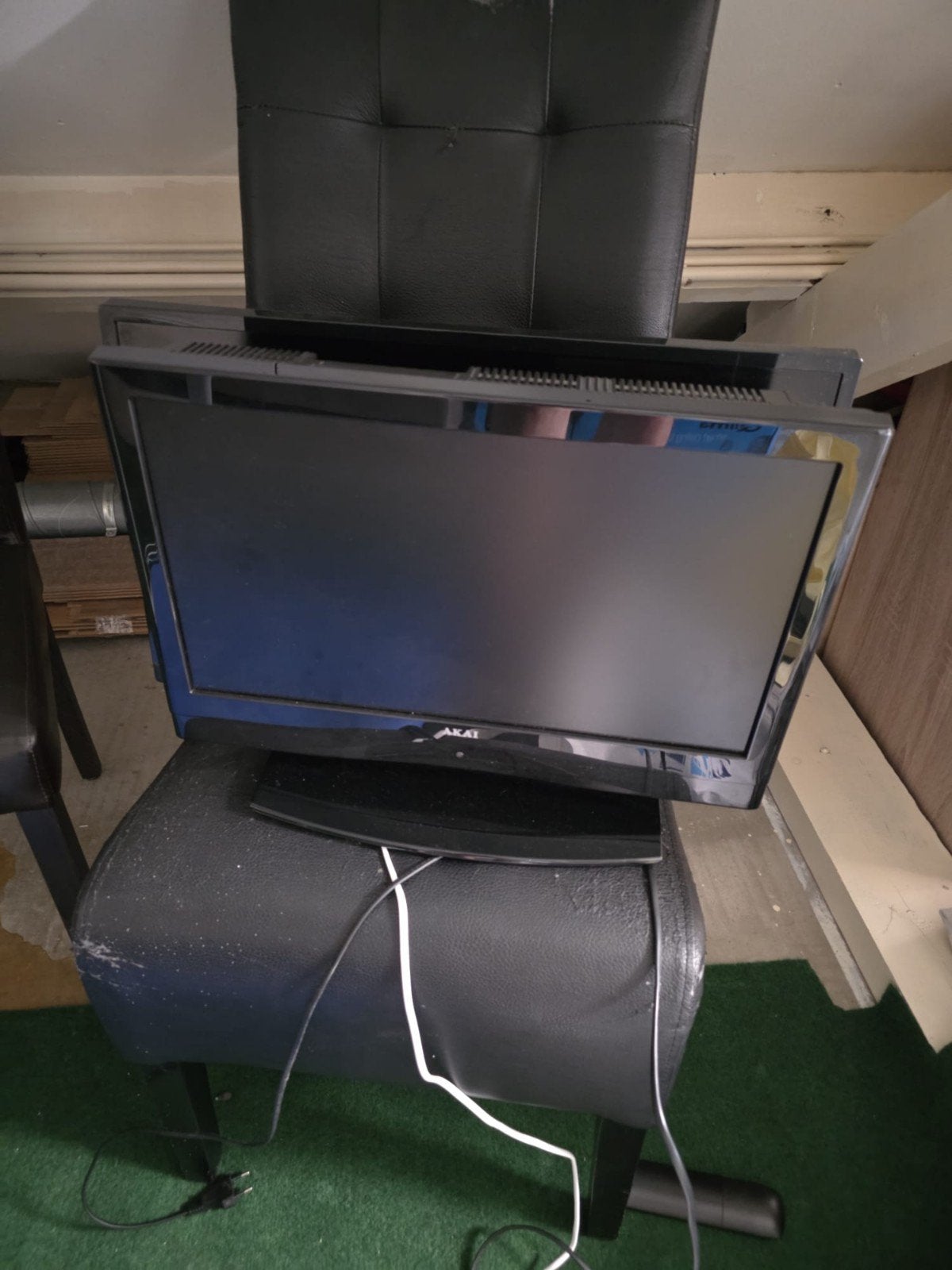 Akai LCD TV met ingebouwde DVD-speler - Model AKD1918T, Gebruikt, 50 Hz, 40 tot 60 cm, Ophalen