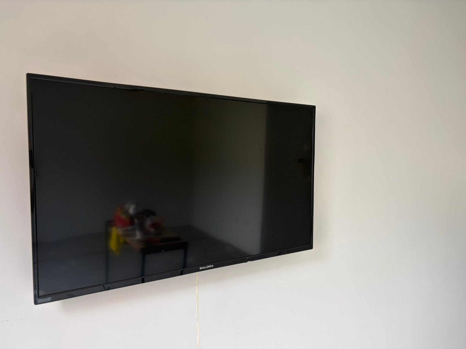 Salora tv 43”, Ophalen, Philips, 50 Hz, Zo goed als nieuw