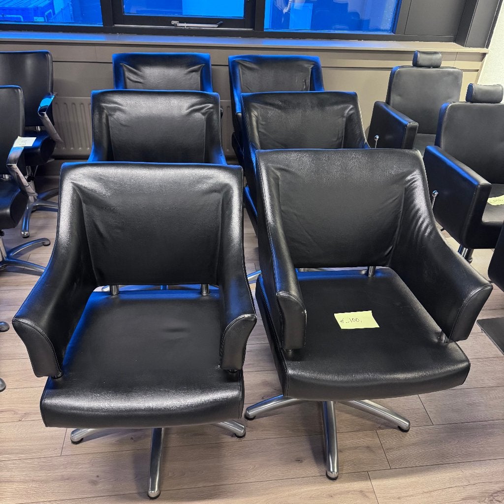 knipstoel kappersstoel 7 stuks kapsalon gebruikt dames heren, Huis en Inrichting, Stoelen, Overige materialen, Kappersstoel, Zwart