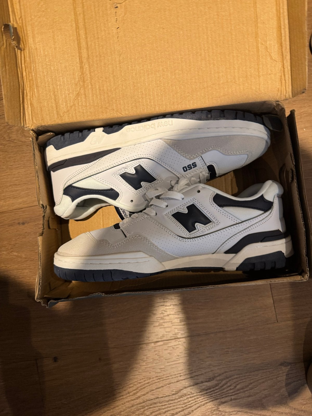 Nieuwe New Balance 550 sneakers - Maat 45 (valt als 44), Kleding | Heren, Schoenen, Ophalen of Verzenden, Nieuw, Wit, Sneakers of Gympen