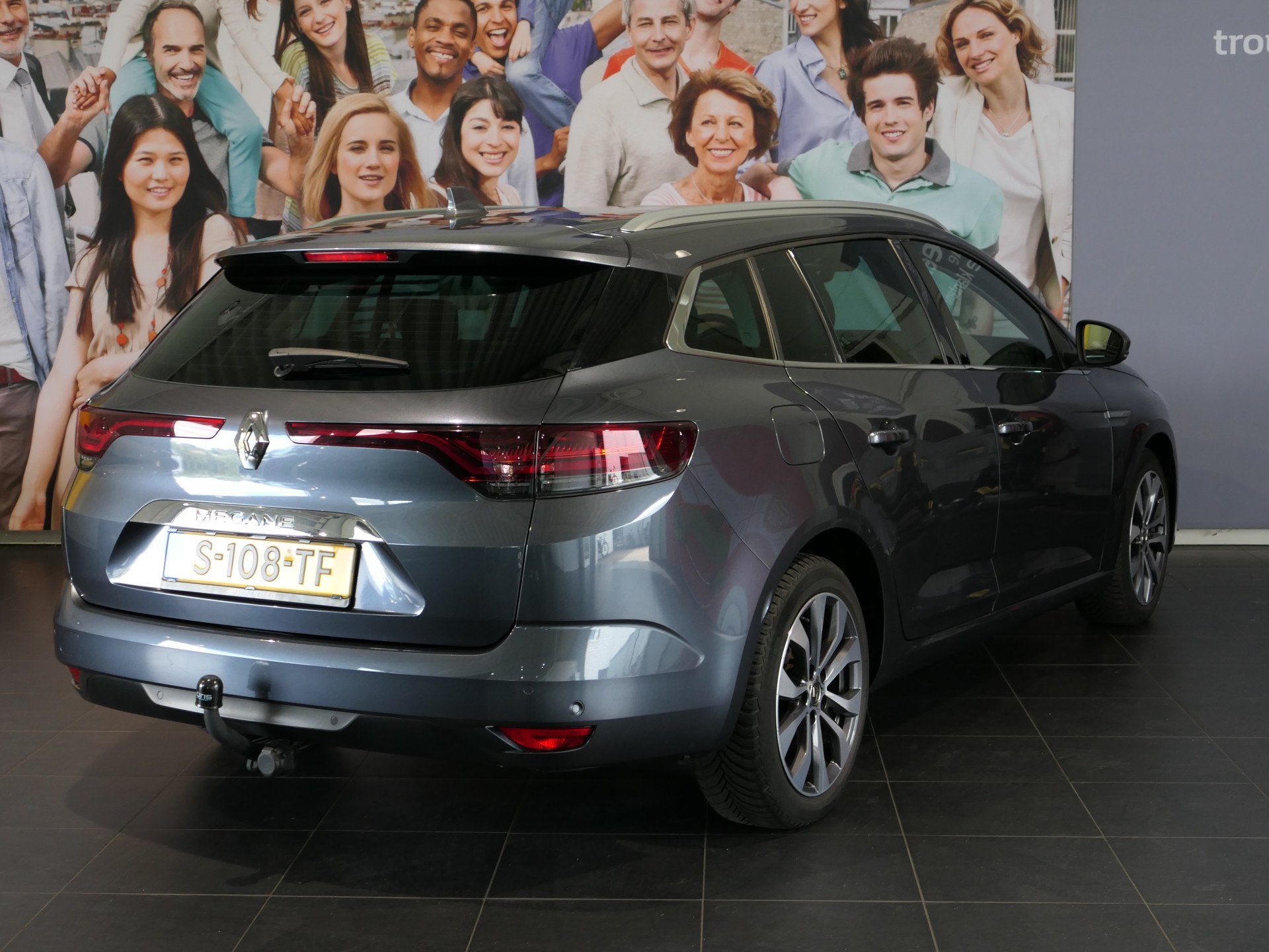 Renault Mégane Estate 1.3 TCe 140 Techno *Vraag naar beschi, Voorwielaandrijving, Dealer onderhouden, Gebruikt, 4 cilinders