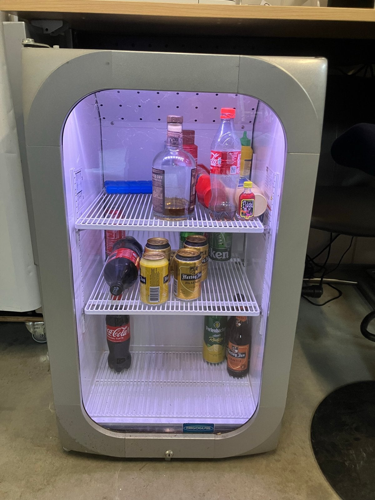 Compacte minibar koelkast - Ideaal voor dranken, Ophalen, Gebruikt
