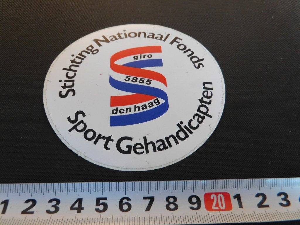 sticker stichting nationaal fonds sport gehandicapten *, Verzamelen, Ophalen, Zo goed als nieuw