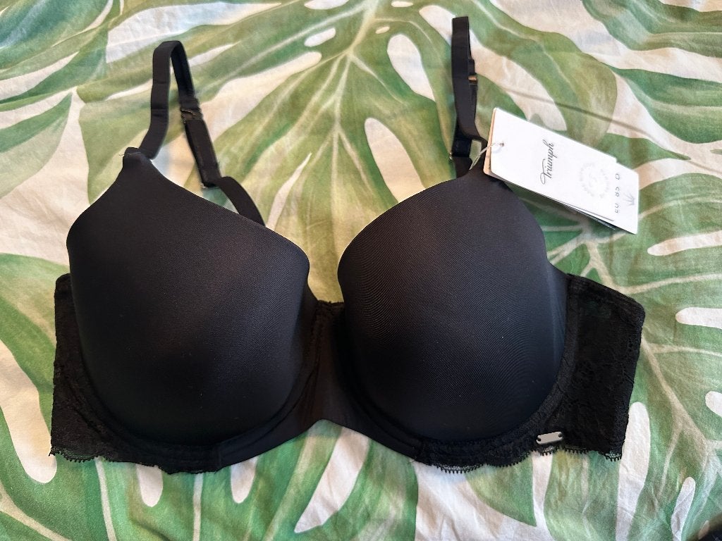 Triumph zwarte Strapless voorgevormde beugel t-shirt BH 85D, Triumph, Ophalen of Verzenden, Zwart, BH