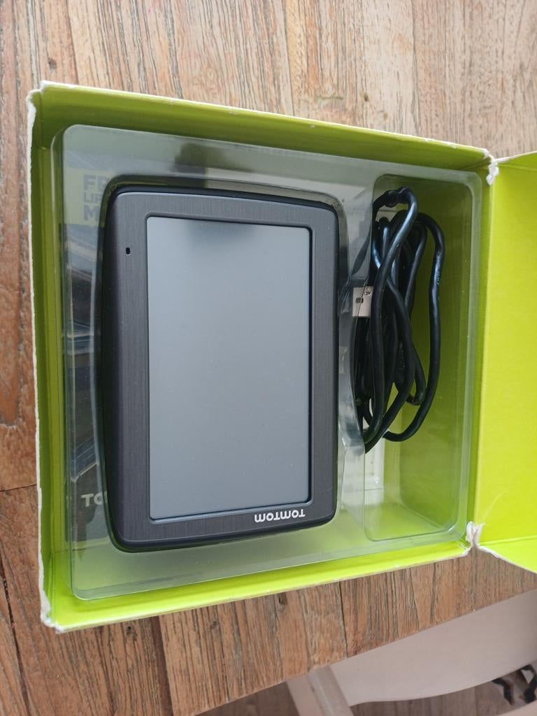 Tomtom VIA130M Europe, Ophalen, Gebruikt