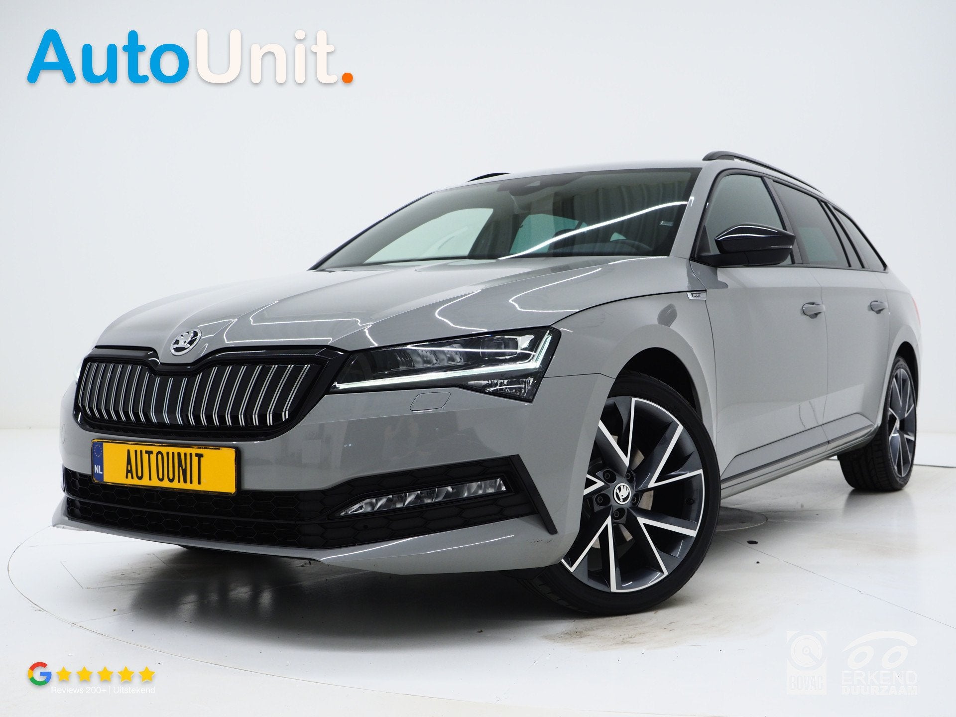 Skoda Superb Combi 1.4 TSI iV Sportline | Leder/Alcantara |, Auto's, Dealer onderhouden, Gebruikt, Zwart, 4 cilinders