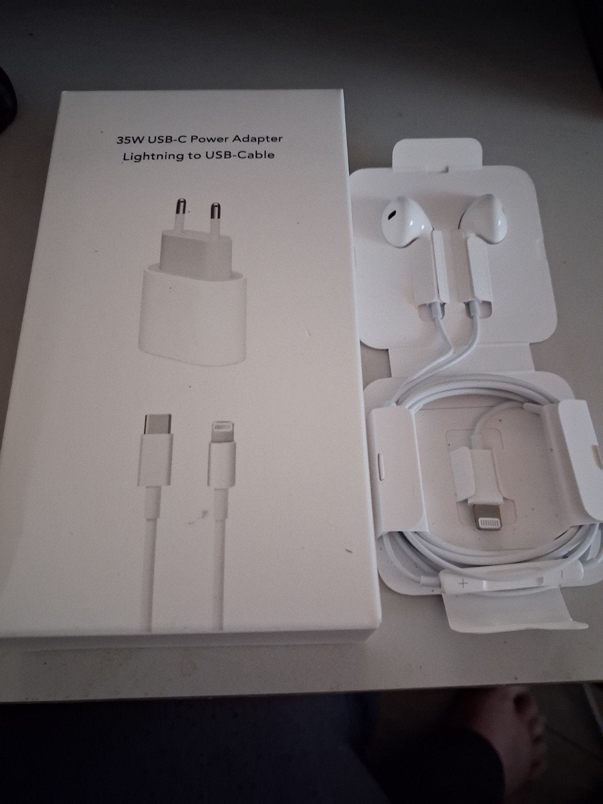 Apple 35W USB-C Power Adapter met Lightning naar USB-kabel, Ophalen, Nieuw, Apple, Apple