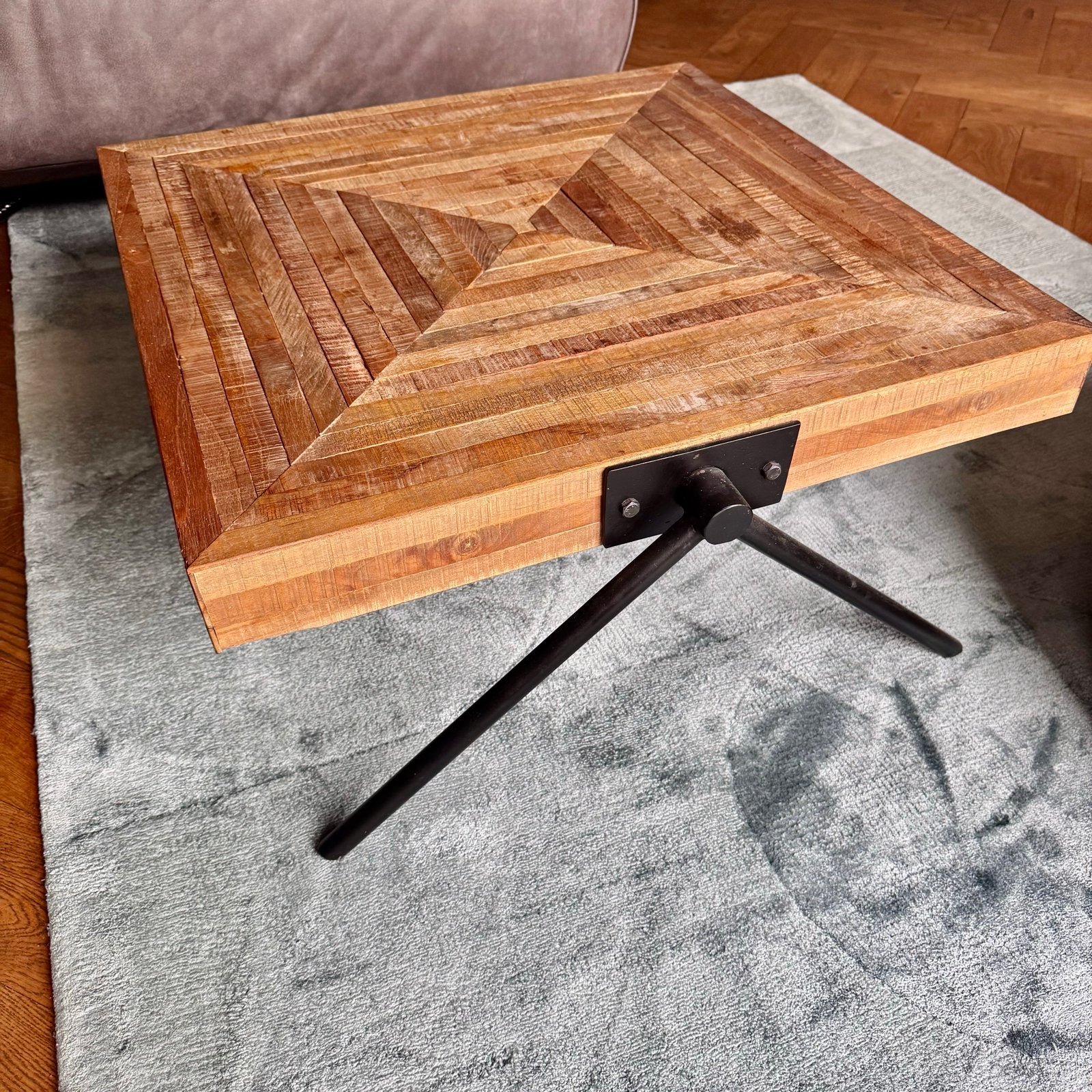 Salontafel hout met metalen poten 1x1 meter, Huis en Inrichting, Tafels | Salontafels, Ophalen, Gebruikt, 100 tot 150 cm, Vierkant