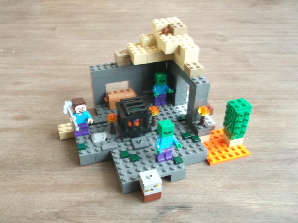 lego minecraft 21119 the dungeon (2015), Gebruikt, Minecraft, Lego, Ophalen of Verzenden