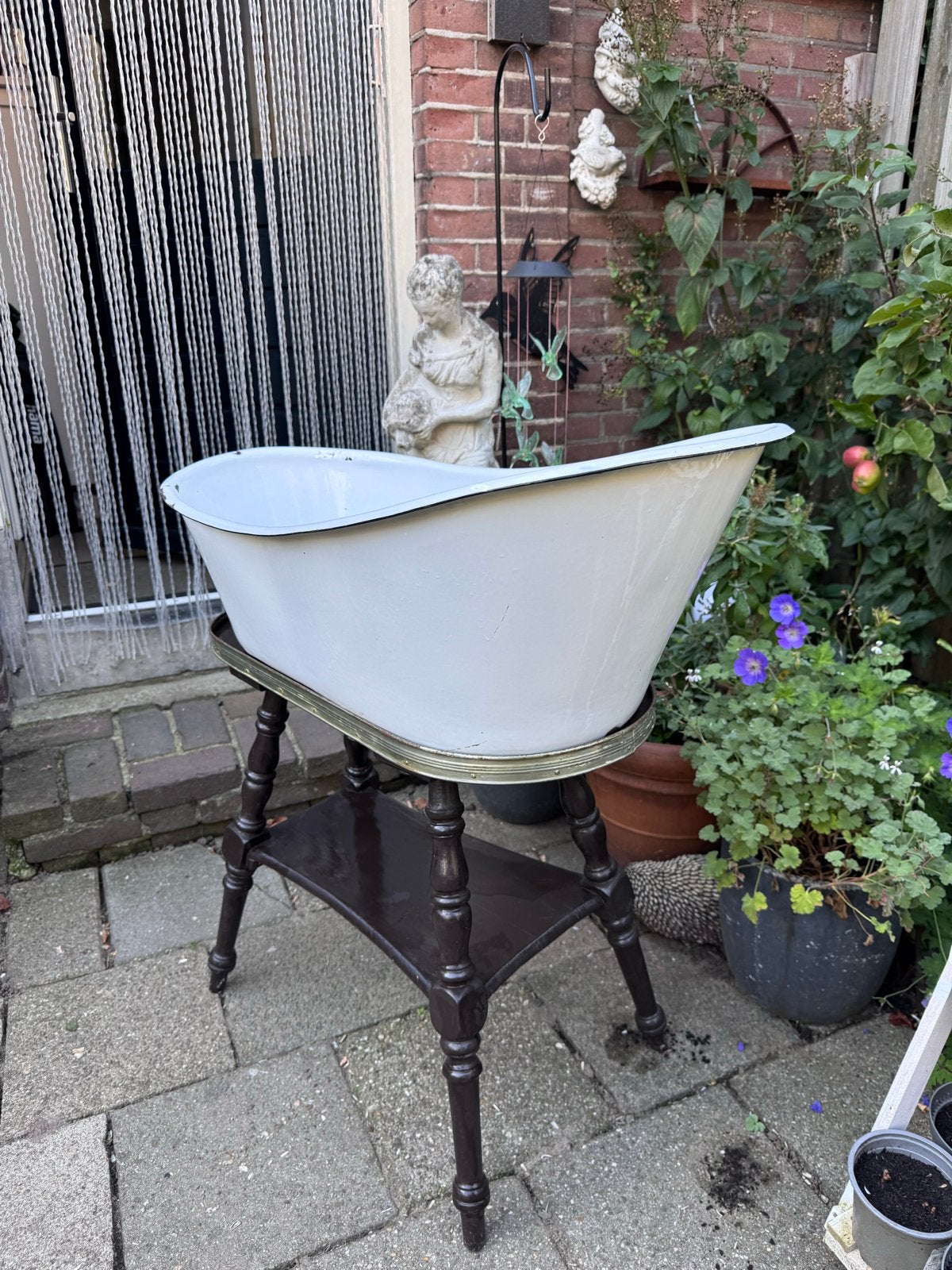 Antieke babybadkuip op houten onderstel, Antiek en Kunst, Ophalen