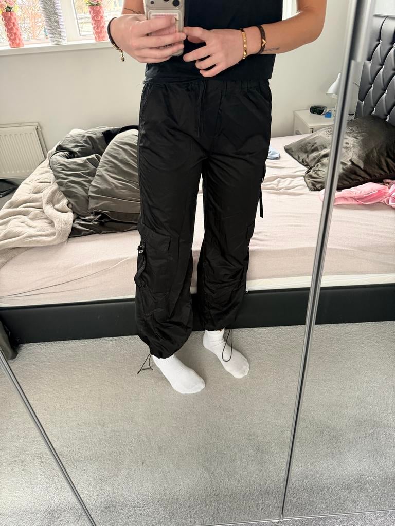 Zwarte Parachute Broek Maat S, Ophalen of Verzenden, Zo goed als nieuw, Maat 36 (S), Zwart
