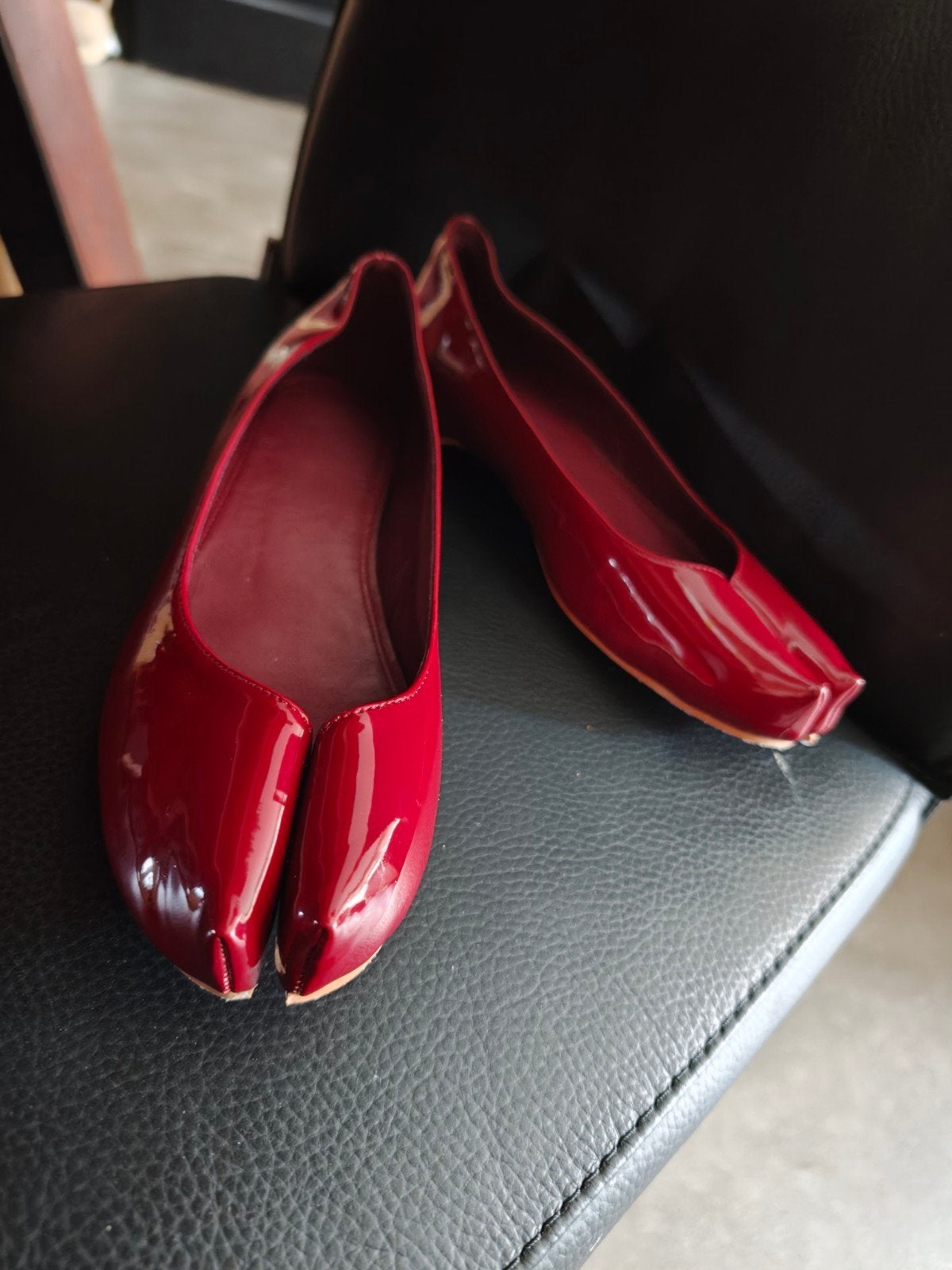 Rode lakleren Tabi ballerina's maat 39 met beschermfolie, Ophalen of Verzenden, Nieuw, Rood, Ballerina's