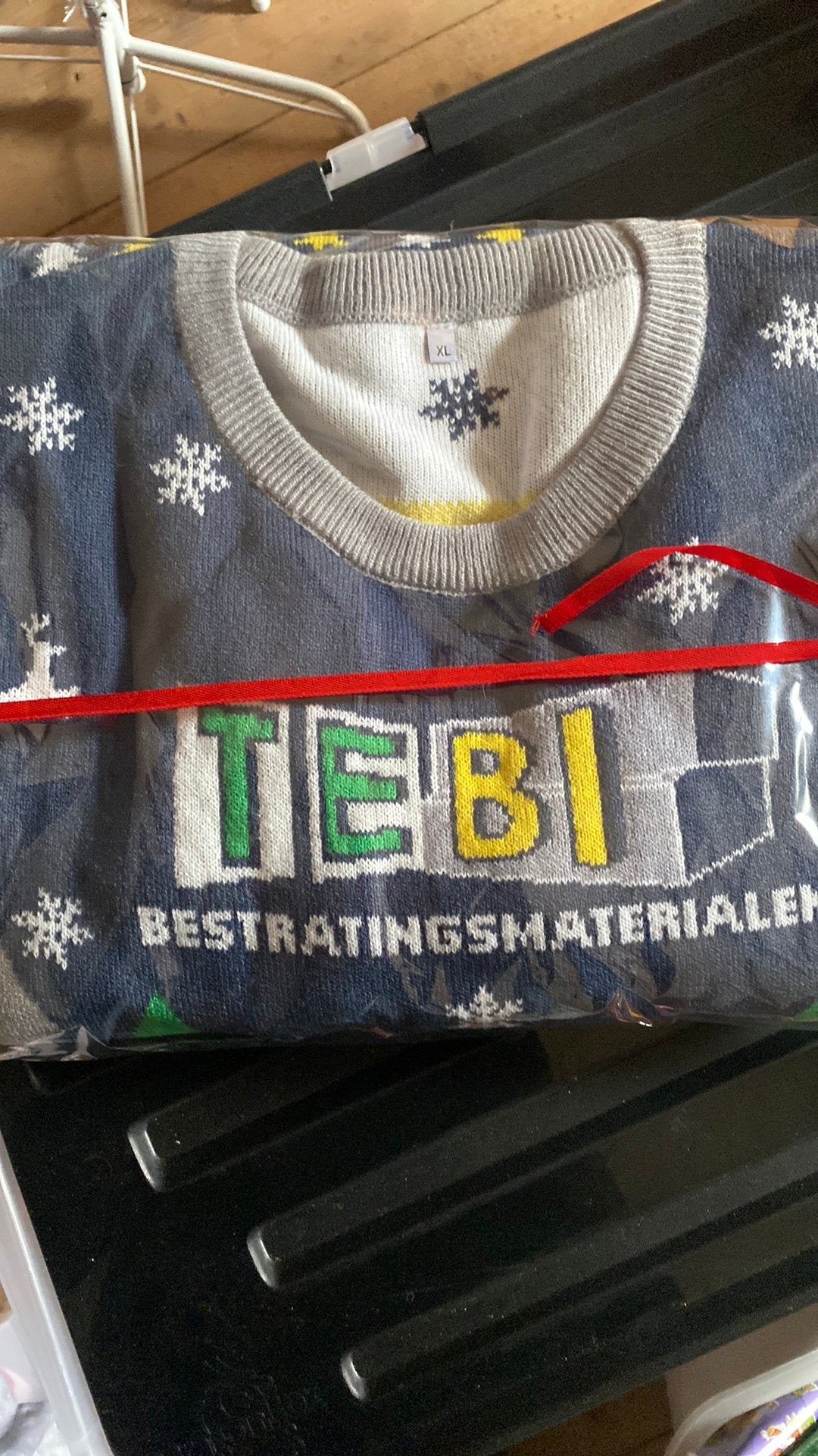 2 Kersttruien nieuw!!!, Maat XL, Ophalen of Verzenden, Nieuw