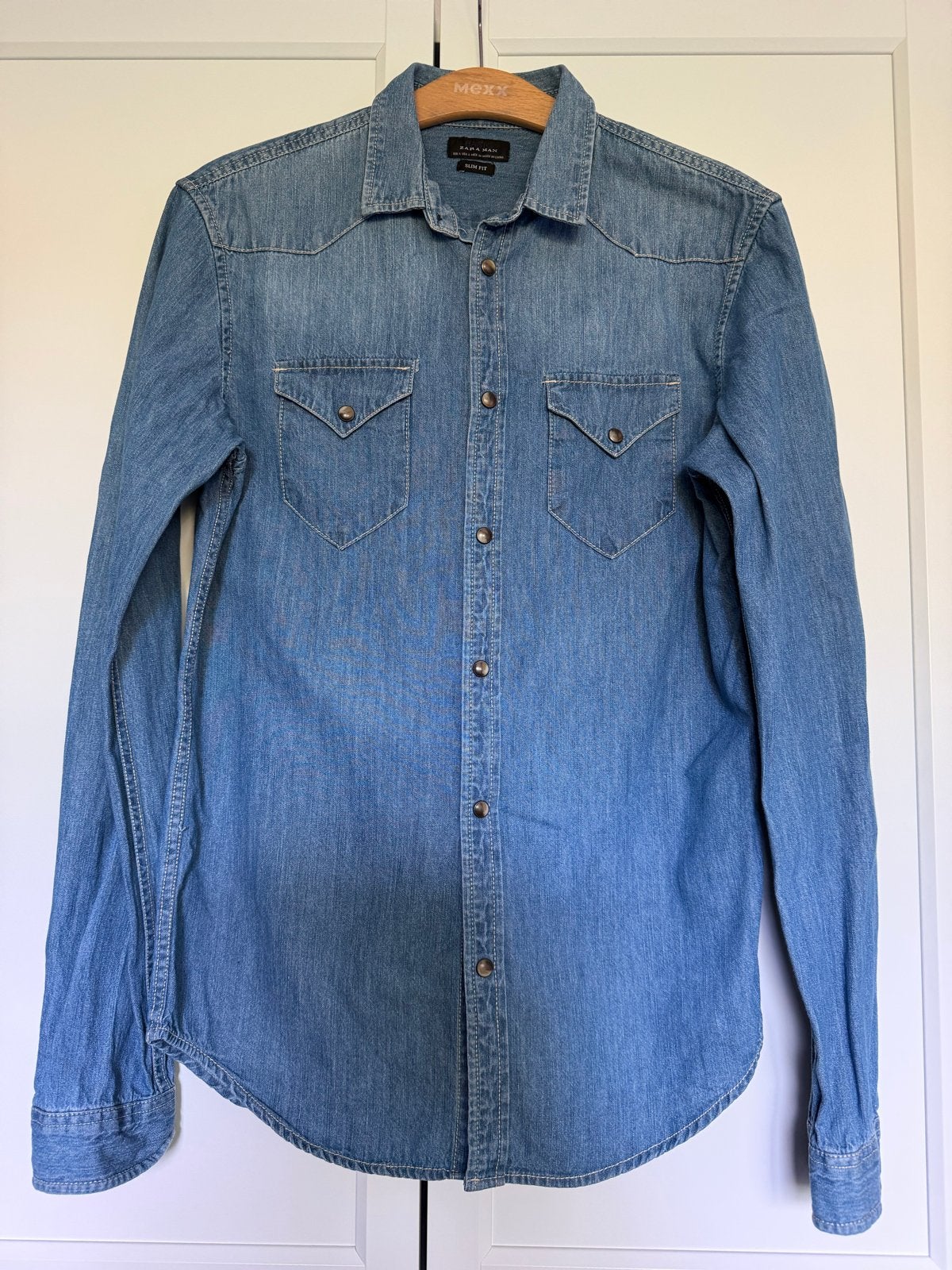 Zara Man Slim Fit spijkerblouse maat S, Ophalen of Verzenden, Zo goed als nieuw, Blauw, Halswijdte 38 (S) of kleiner