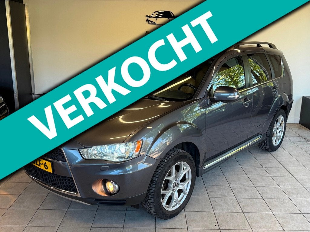 Mitsubishi Outlander 2.2 DI-D TECH EDITION ECC/LEER/XENON!, Auto's, Mitsubishi, Voorwielaandrijving, Euro 5, 4 cilinders, 2000 kg