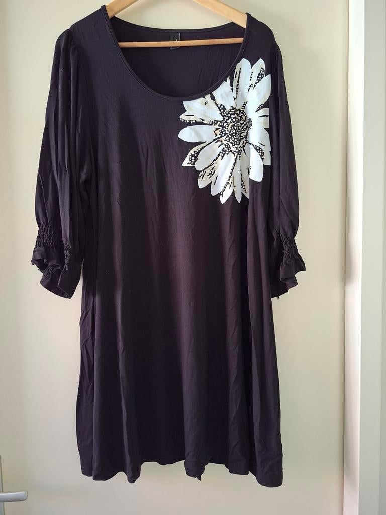 Prachtig Yoek tuniek mt. M maar valt als L, Kleding | Dames, Grote Maten, Ophalen of Verzenden, Zo goed als nieuw, Zwart, Blouse of Tuniek