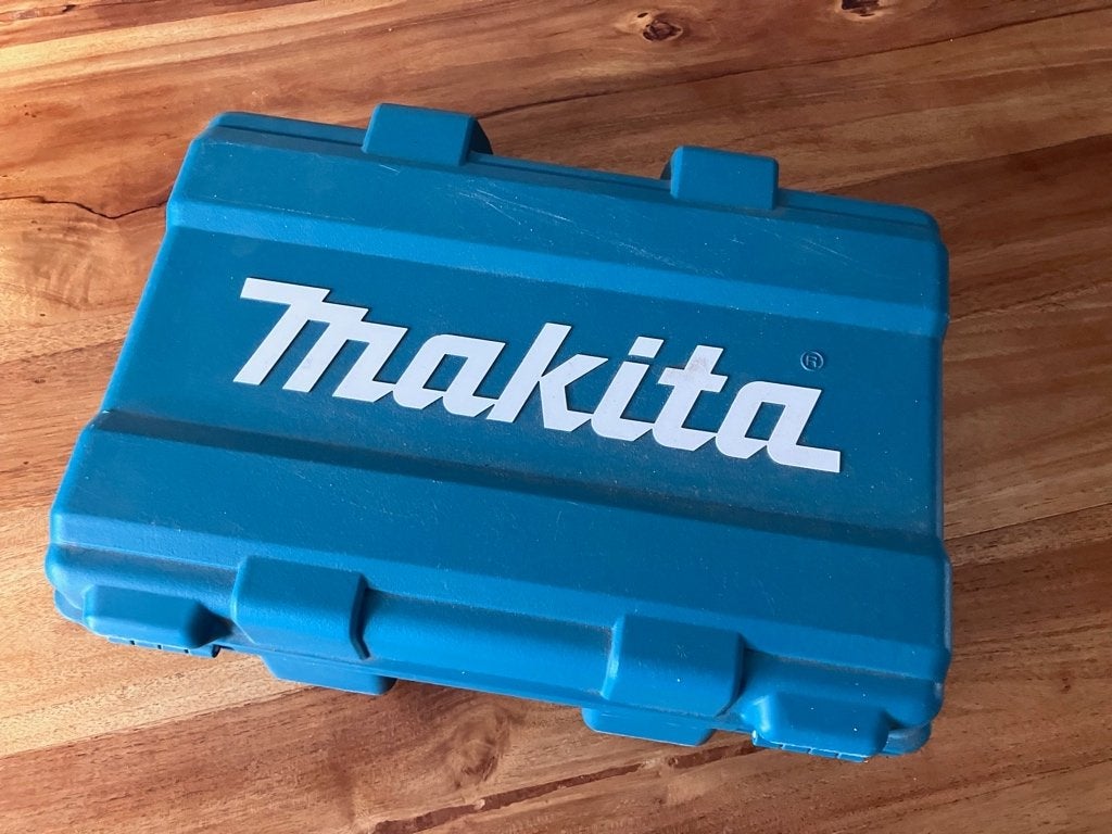 Makita schroefboormachine incl accu's en lader, Ophalen of Verzenden, Minder dan 400 watt, Variabele snelheid, Zo goed als nieuw