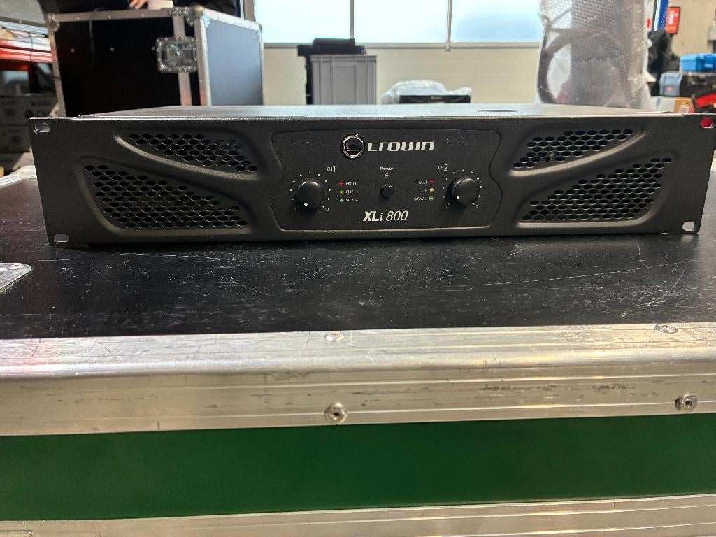 Crown XLi 800, Audio, Tv en Foto, Versterkers en Receivers, Zo goed als nieuw, Overige systemen, 120 watt of meer, Overige merken