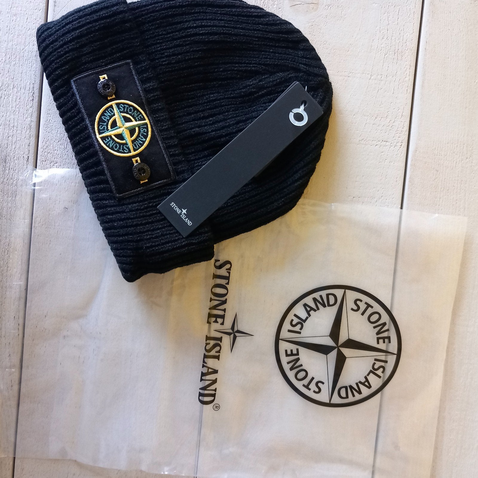 Stone Island Muts Zwart - Nieuw met labels, Verzenden, Nieuw, Overige maten, Stone Island