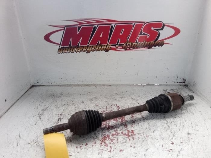 Aandrijfas links-voor van een Renault Clio, Gebruikt, -, Renault, -