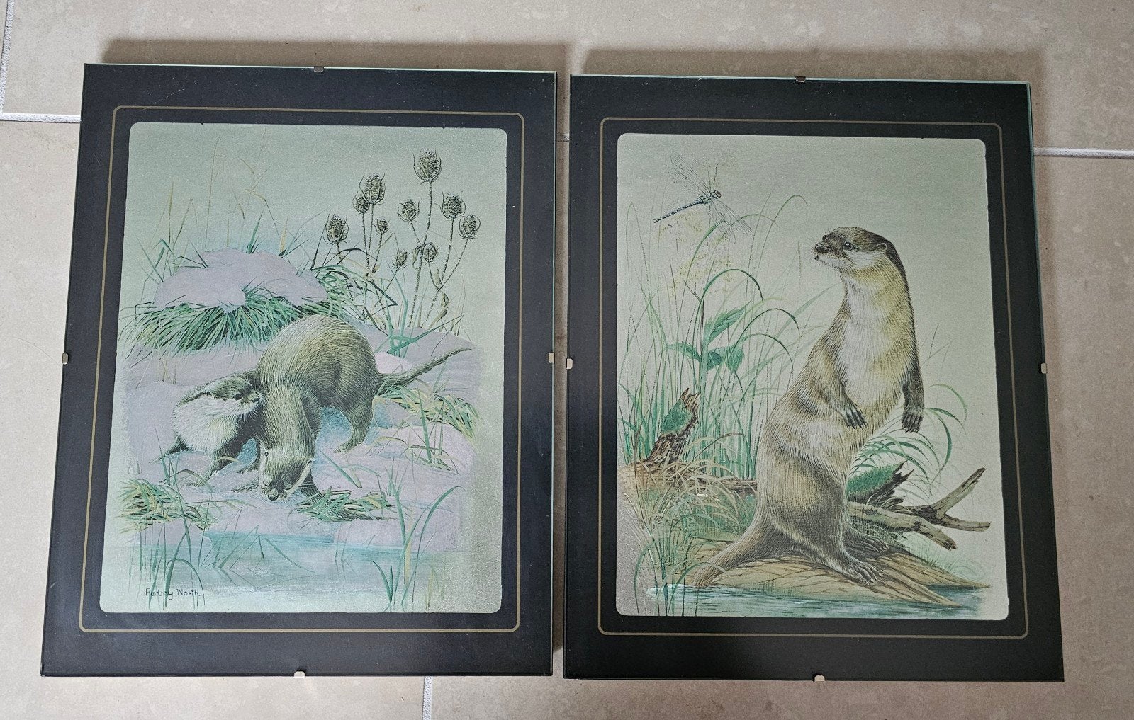 2 Vintage Audrey North otter schilderij/Dufex print jaren 80, Minder dan 50 cm, Gebruikt, Oorspronkelijke maker, Ophalen of Verzenden