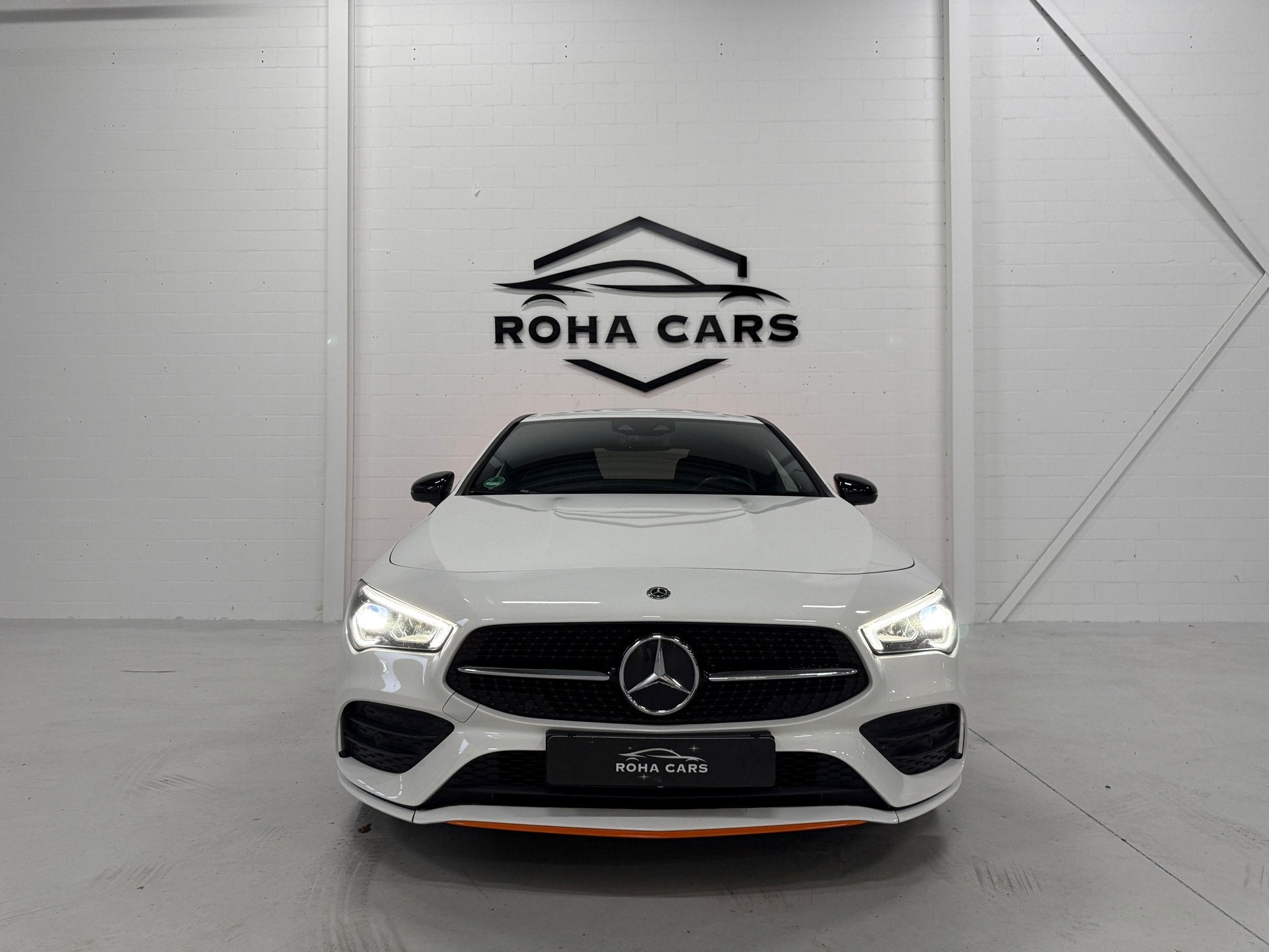 Mercedes-Benz CLA 220 AMG-line Edition 1 Night*Burmester*Cam, Gebruikt, Overige brandstoffen, Wit, Bedrijf