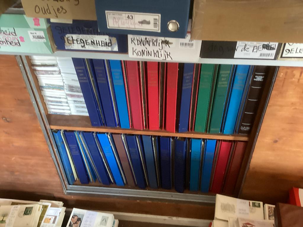 gebruikte fdc albums Importpa per stuk 7,00 euro 5 stuks 30,, Ophalen, Onbeschreven, Nederland