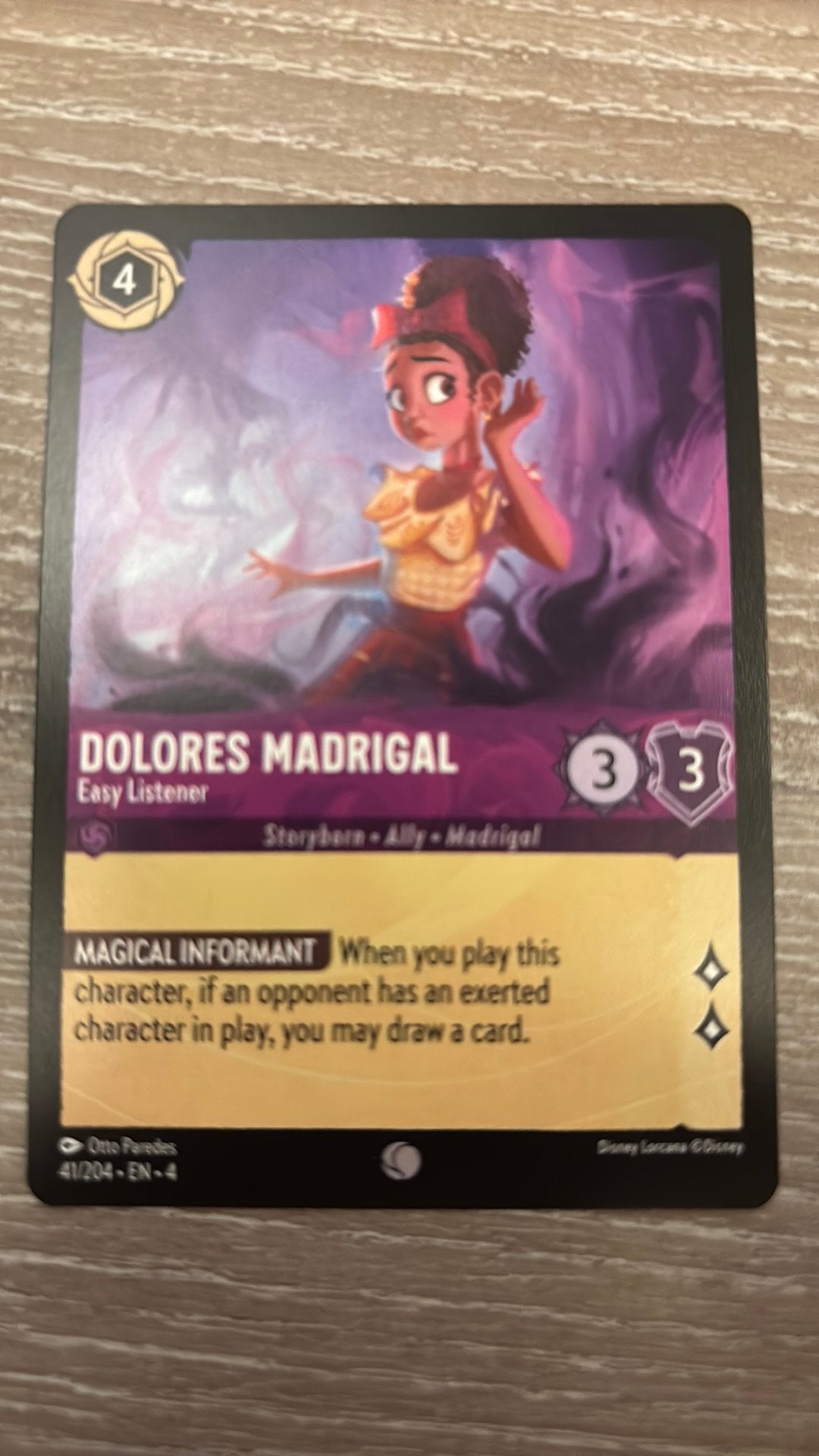 Disney Lorcana Dolores Madrigal listener 41-204 4URS nonfoil, Ophalen of Verzenden, Zo goed als nieuw