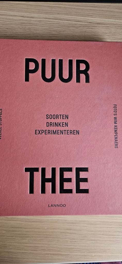 Puur Thee: Soorten, Drinken, Experimenteren - V. Stoffels, Veerle Stoffels, Overige typen, Ophalen of Verzenden, Zo goed als nieuw