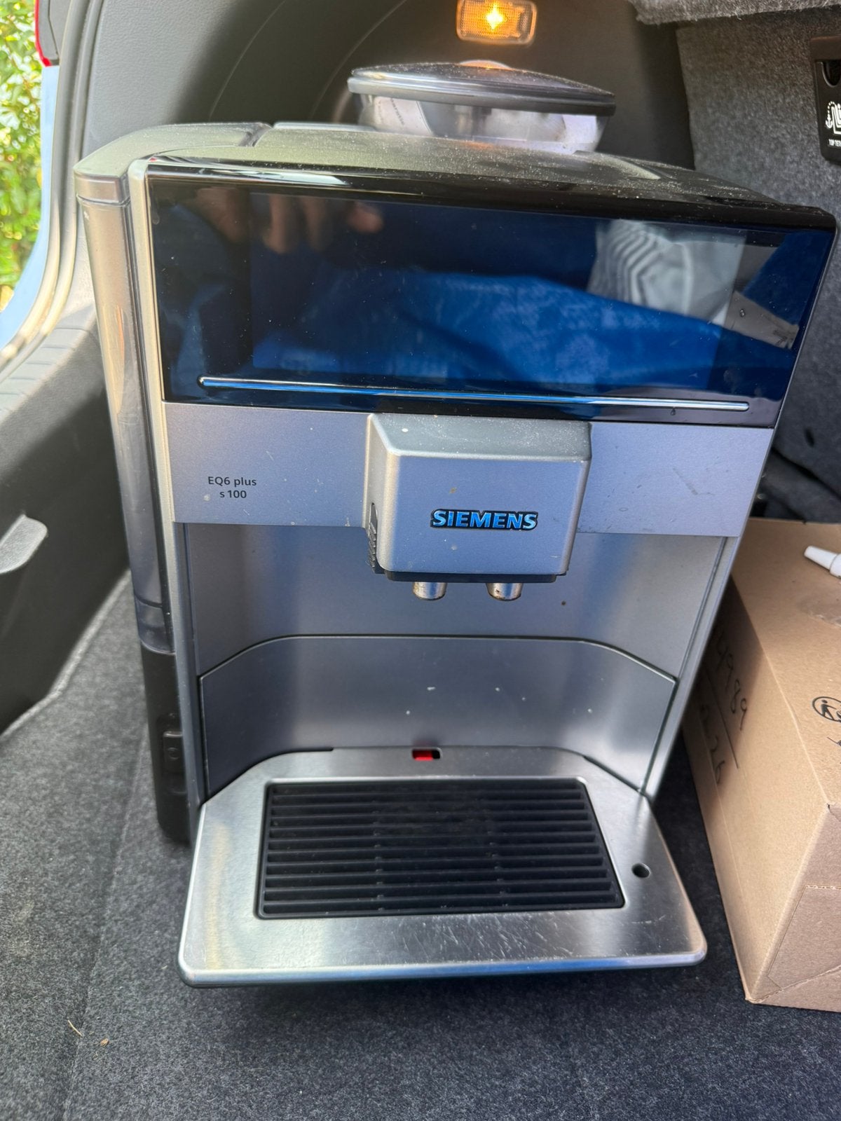 Siemens EQ6 plus s100 - defect / onderdelen of reparatie, Witgoed en Apparatuur, Koffiezetapparaten, Ophalen, Afneembaar waterreservoir